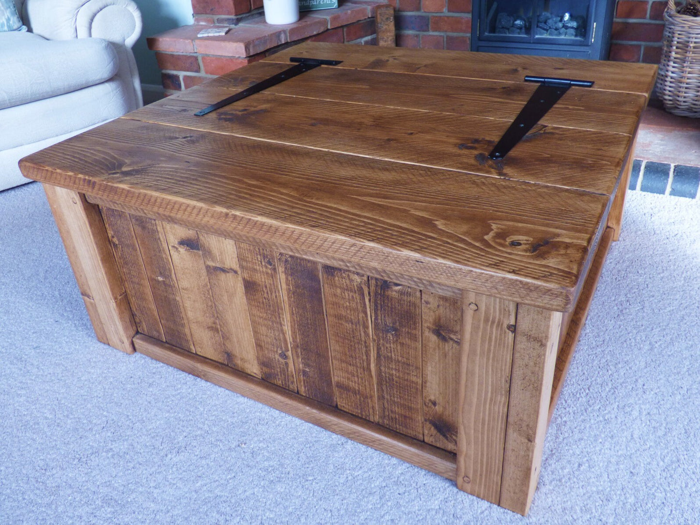 Reclaimed Wooden trunk/Coffee table **Free Delivery**