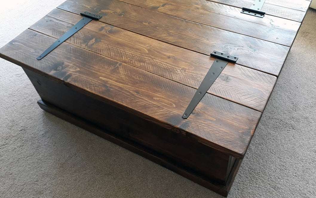 Large Square Storage Trunk/Coffee Table **Free Delivery**