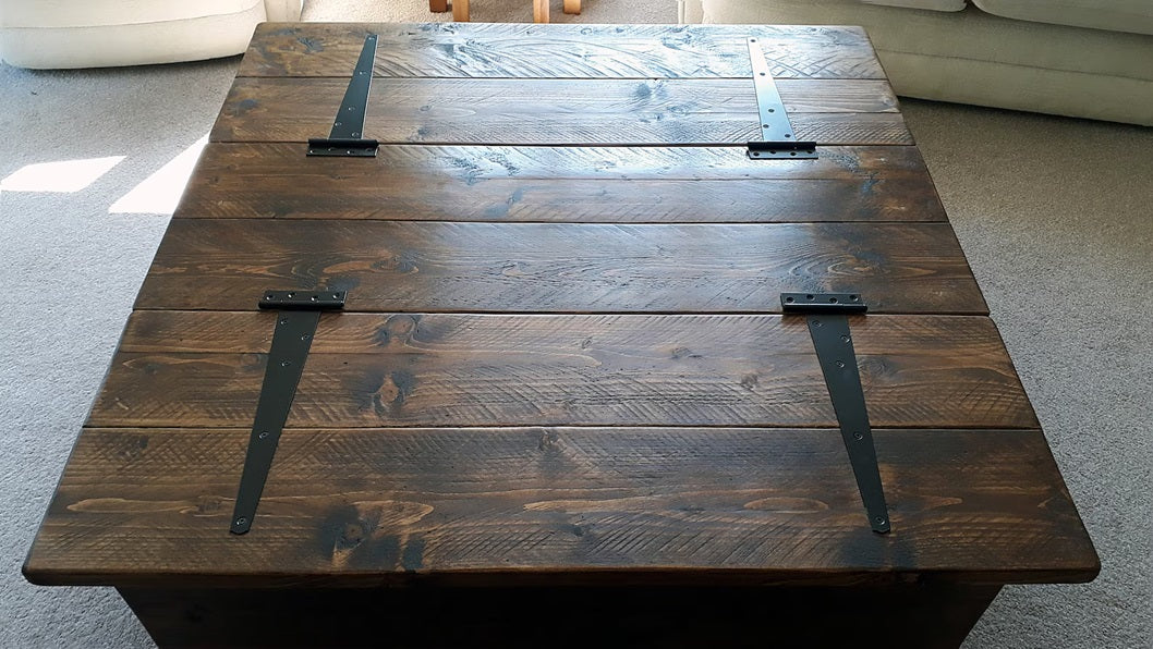 Large Square Storage Trunk/Coffee Table **Free Delivery**