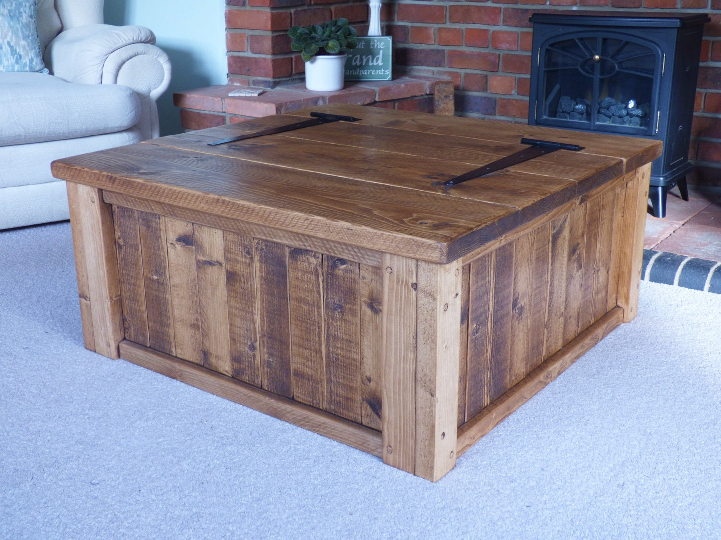 Reclaimed Wooden trunk/Coffee table **Free Delivery**